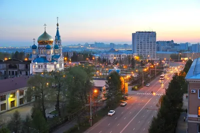 Москвич за МКАДом»: в Омск за иван-чаем, Беднотауном и самыми красивыми  женщинами России | Москвич Mag | Дзен