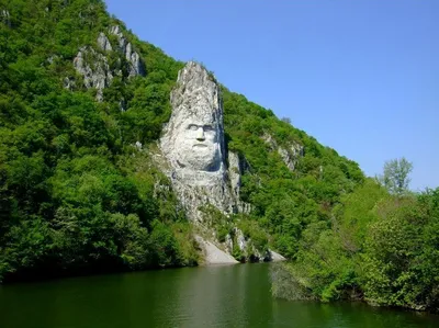 Нереальная реальность: 10 самых сюрреалистичных мест планеты