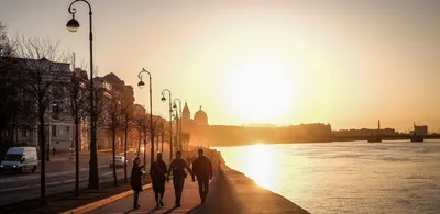 Что посмотреть, куда сходить и какие места посетить в Санкт-Петербурге  осенью в 2021 году