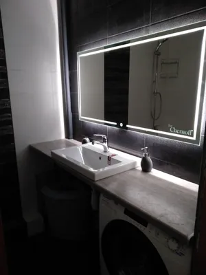 Зеркало для ванной Epperly Lighted Bathroom Mirror 80x80 см