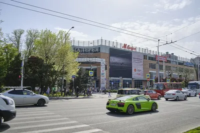 Вид на город Краснодар. Здания и архитектурные детали – Стоковое  редакционное фото © vverve #93942980