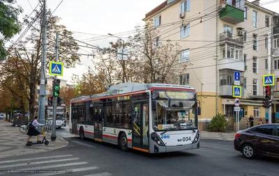 Пять иномарок столкнулись на Северном мосту в Краснодаре. 15 мая 2023 г.  Кубанские новости