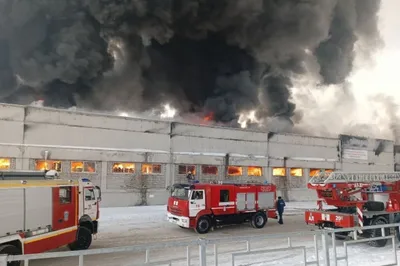 Штормовой ветер устроил массовые разрушения в Красноярске — Новости  Красноярска на 7 канале