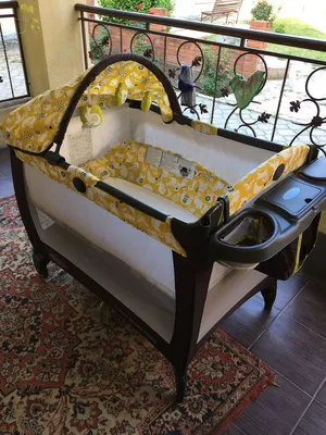 Купить Манеж-кровать Graco Contour Electra цвет Patchwork, серый 9D899PTWEU  ➜ Курьерская доставка по Одессе. ➜ Доставка по Украине. ☎ 0 (800) 330-070,  (099) 33-507-12