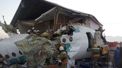 Крушение самолета Bek Air в Алматы: экс-чиновники осуждены по делу о  «махинациях с землями» близ аэропорта
