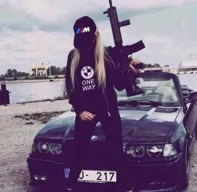 Крутые картинки на аву в ВК для девушек (44 фото) ⭐ memchik.club | Bmw  love, Fashion blogger, Mazda rx7