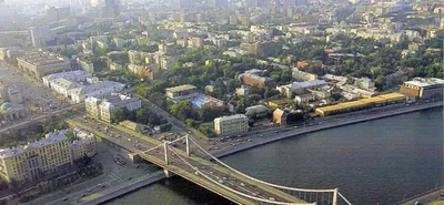 File:Москва. Крымский мост. 2014 IMG 8452.2 e1tRSM.jpg - Wikimedia Commons