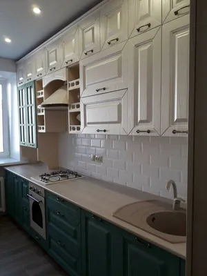 Совеременная угловая кухня под потолок \"Модель 718\" в Сургуте - цены, фото  и описание.