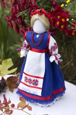 Motanka Ukrainian Dolls - Traditional Folk Dolls from Ukraine