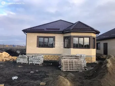 Продам дом в Октябрьском районе в городе Ставрополе 350.0 м² на участке  10.0 сот этажей 1 23500000 руб база Олан ру объявление 75410394