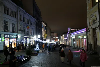 Фотография Кузнецкий мост, Москва, Неглинная, ЦУМ, вечер, зима, пешеходная  зона, подсветка, прогулка, снег, старая Москва, фонари | Фотобанк  ГеоФото/GeoPhoto | GetImages Group