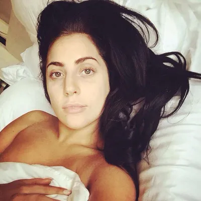 Удивительная фотография Lady Gaga без макияжа