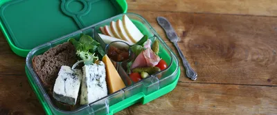 Omiebox Bento Lunch Box // Kids Lunch Box Ideas - Ann Le Do