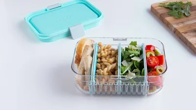 Omiebox Bento Lunch Box // Kids Lunch Box Ideas - Ann Le Do