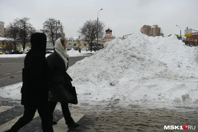 Такая погода надолго». Синоптики пообещали ледяной дождь москвичам | РБК  Life