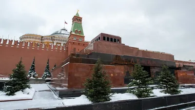 Памятник В.И. Ленину на Калужской площади, Москва. Карта, фото, как  добраться – путеводитель по городу на MsMap.ru