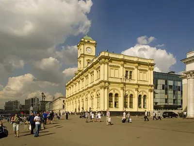 В Москве открыли переход от Ленинградского вокзала к \"Комсомольской\" -  Недвижимость РИА Новости, 18.04.2022