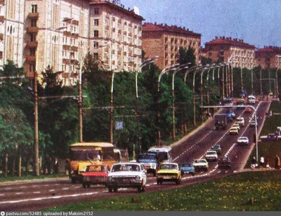 Станция метро «Ленинский проспект»