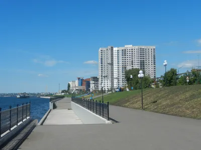 Бассейн г.Саратов,район аквапарка ЛИМКОР