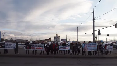 Пусть это нигде в мире не повторится». Сегодня в Магнитогорске вспоминали  жертв трагедии на К. Маркса, 164 | Верстов.Инфо