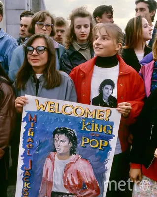 MJJ Photos on X: \"Michael Jackson photoshoot for Stranger In Moscow video,  1996. https://t.co/7QNnZHj19B\" / X