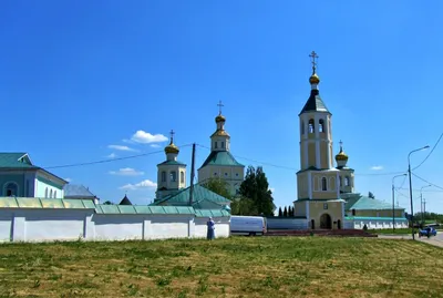 Макаровка, усадьба Полянских с храмовым комплексом (респ. Мордовия)