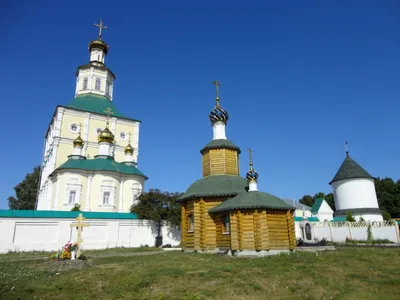 Осенний Макаровский монастырь (Саранск)