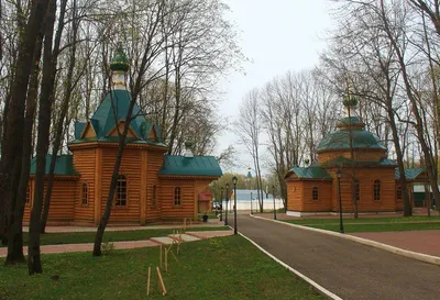 Иоанно-Богословский Макаровский мужской монастырь. Ближний скит. Церковь  Сергия Радонежского, Макаровка (Саранск, город), фотография. общий вид в  ландшафте вид с юго-востока