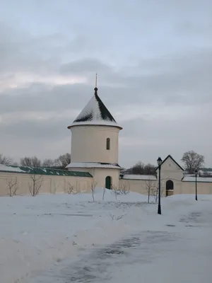 Иоанно-Богословский Макаровский мужской монастырь — современная обитель со  старинными храмами