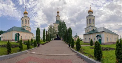 Файл:Makarovsky monastery3.jpg — Википедия