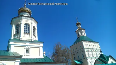 File:Makarovsky monastery4.jpg - Wikimedia Commons