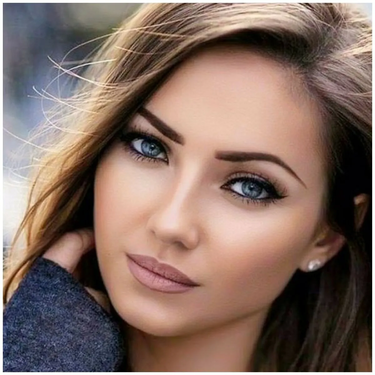 Красуня 💛 💙