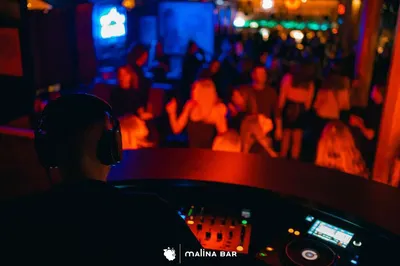 Malina bar - места в Тюменской области