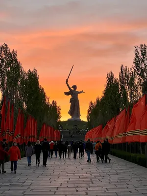 Экскурсия на Мамаев Курган 🧭 цена экскурсии 1950 руб., 34 отзыва,  расписание экскурсий в Волгограде