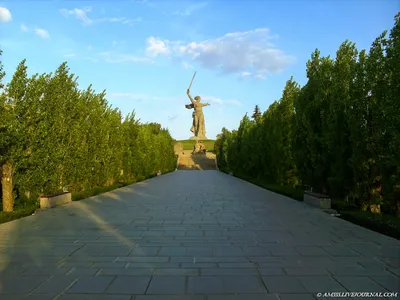 Поднимись на Мамаев курган, поклонись! | Грани