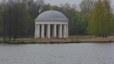 В соседней Курской области есть дворец, достойный Санкт-Петербурга