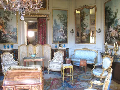 Decorative furniture Louis XIV | Антиквариат во Франции