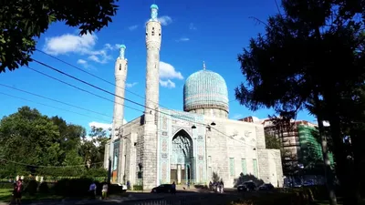 Соборная мечеть в Санкт-Петербурге.