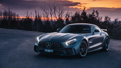 Mercedes-AMG GT: фото с кожаным салоном