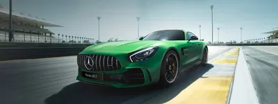 Фото Mercedes-AMG GT с лучшей стороны