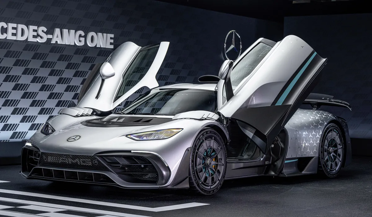 Мерседес АМГ оне. AMG Project one. Гиперкар от Мерседес. MB AMG one.