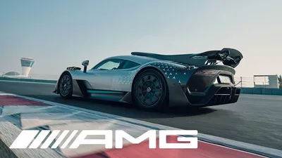 Фотография Mercedes-AMG ONE в лесу