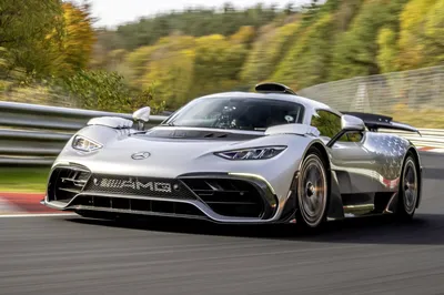 Картинка Mercedes-AMG ONE с высоким разрешением