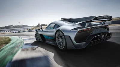 Mercedes-AMG ONE на фото во всей красе 