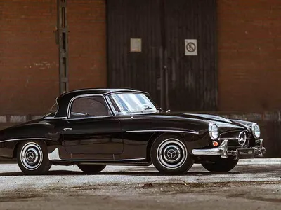 Фотография черного Mercedes-Benz 190SL