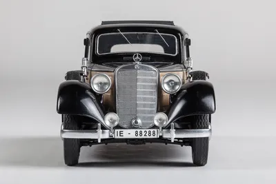 Красивая фотография Mercedes-Benz 260 D