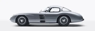 Изображение Mercedes-Benz 300 SLR с близкого расстояния