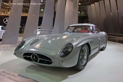 Потрясающая фотография Mercedes-Benz 300 SLR доступна для загрузки