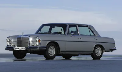 Фото Mercedes-Benz 300SEL 6.3 в коричневом цвете