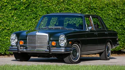 Фото Mercedes-Benz 300SEL 6.3: крупный план